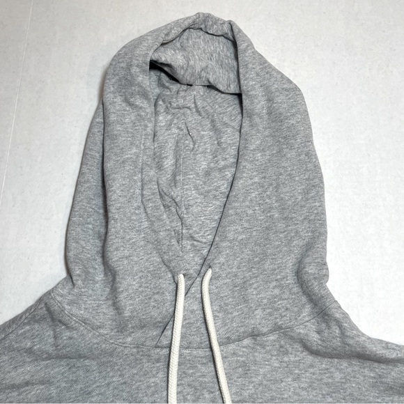 BNWT Betsey Johnson raw hem stylish flare sleeve hoodie size small PRICE FIRM - Picture 7 of 13